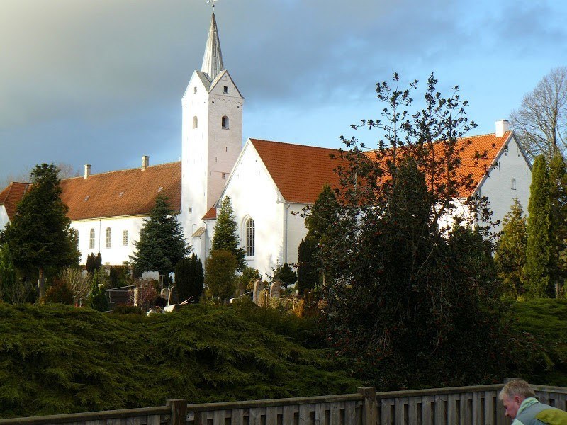 Dronninglund Kirke