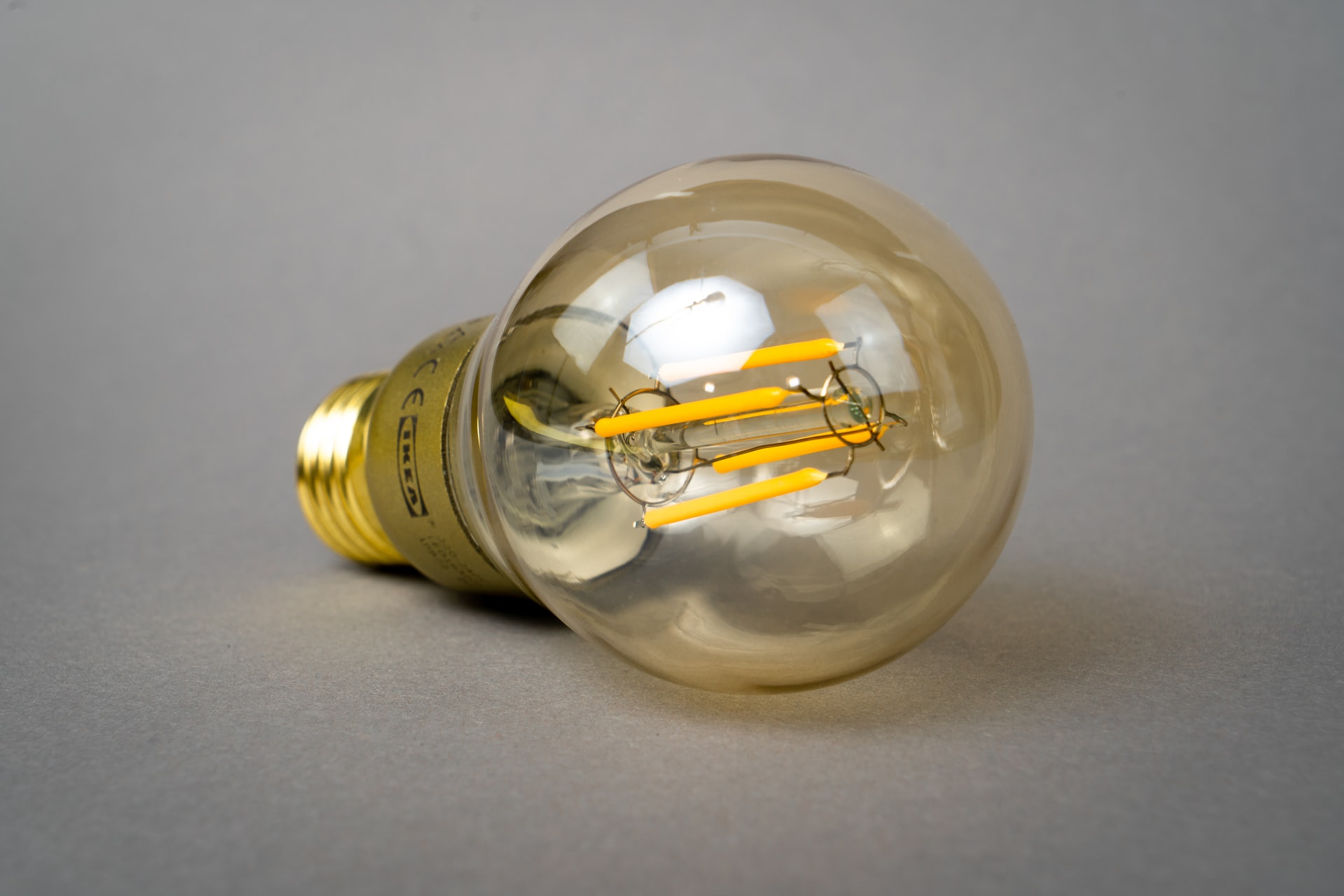 Der er mange fordele ved at skifte LED-lys - KIRKE